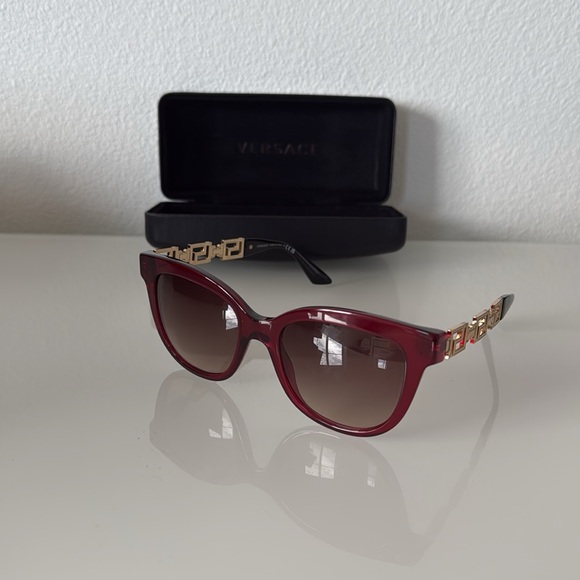 Versace Bordeaux Red Cat Eye Sunglasses VE4394 - Picture 2 of 13